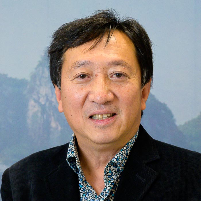 Zhigang Yang