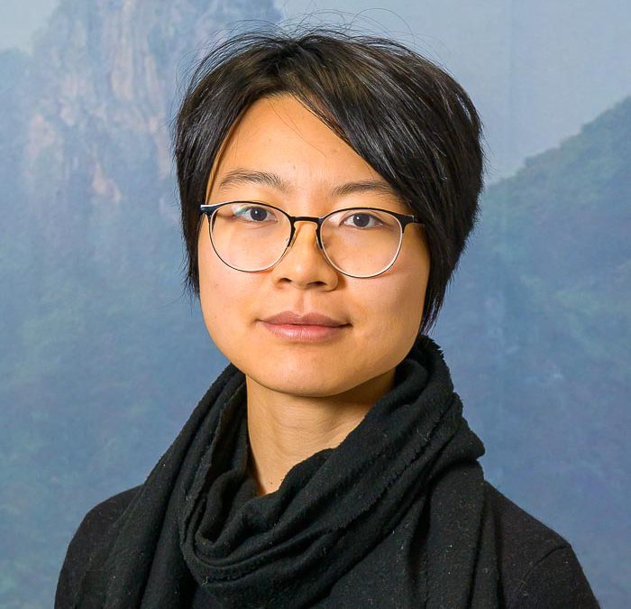 Zhi Li