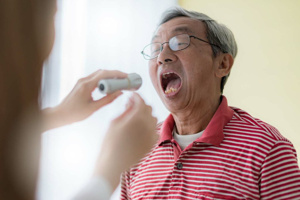 Seminar TCM Diagnosis and therapies for mouth and teeth disorders - Shenzhou Open University of TCM